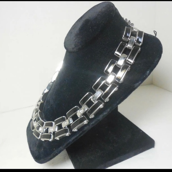 White House Black Market Square Enamel Necklace Black Silver Chain Link 18” - Picture 5 of 5